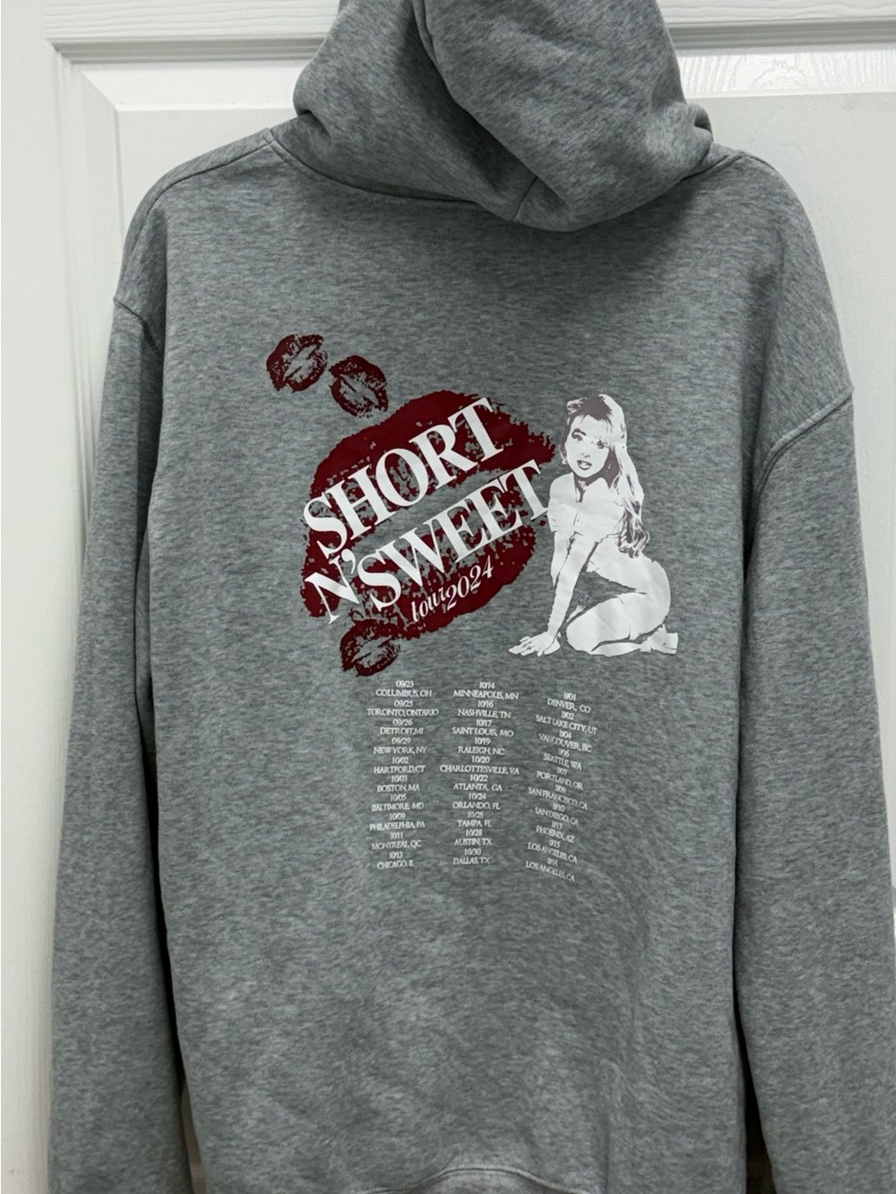Sabrina Carpenter Short n’ Sweet Tour 2024 Zip Hoodie Gray 3XL - Picture 2 of 10
